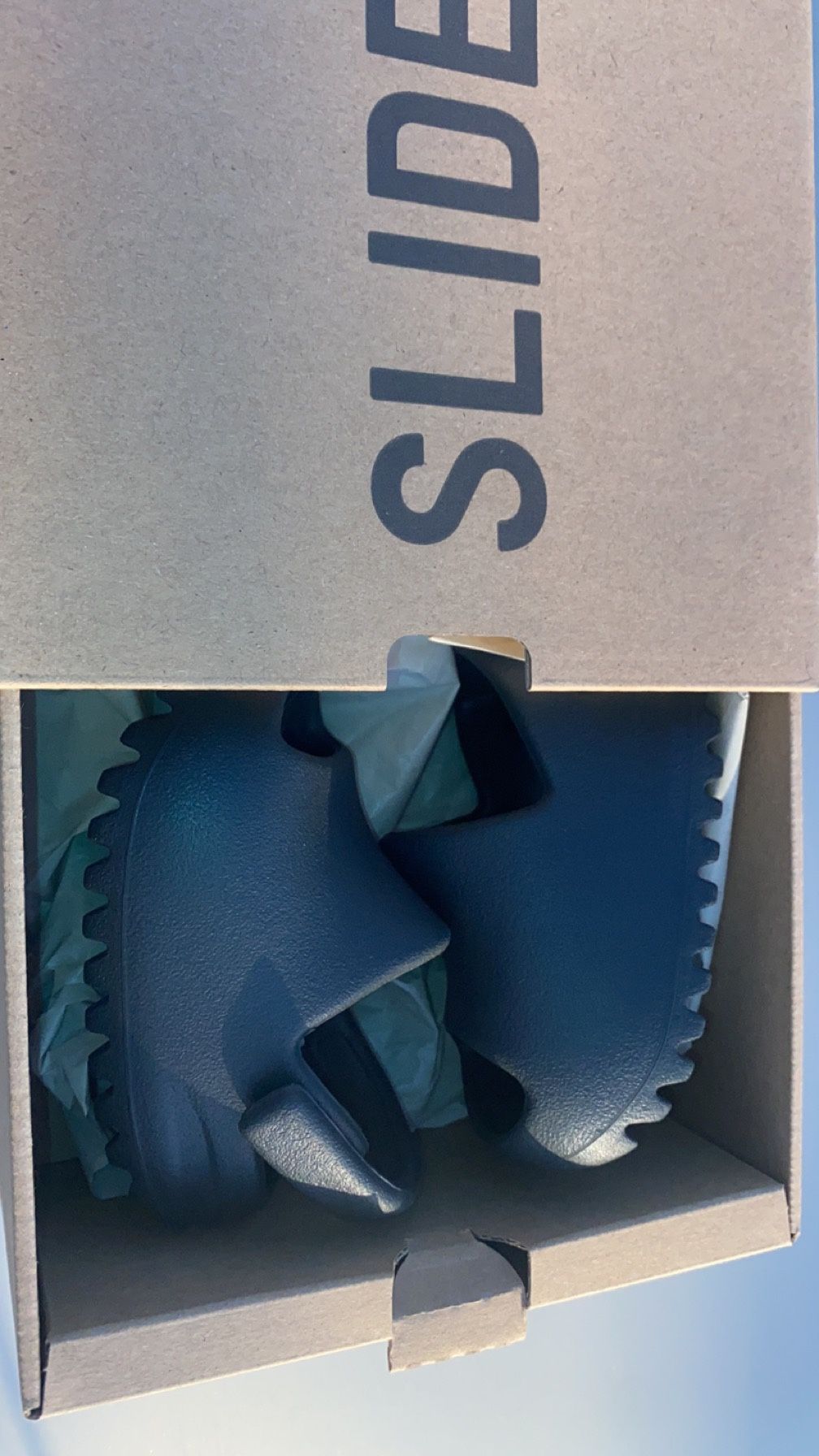 Adidas Yeezy Slides Size 3c(toddler)