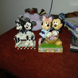 Disney JIM SHORE Mickey& Minnie Figures