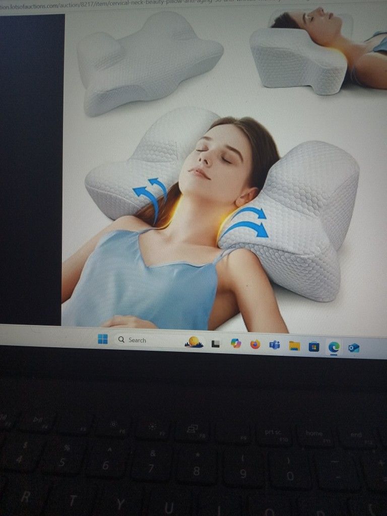 Cervical Neck Beauty Pillow Antijing Antiwrinkle Memory Foam for Sale