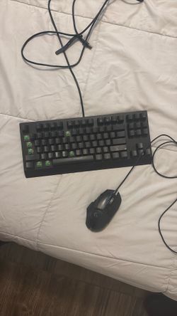 Logitech setup everything included works perfect just missing some keys