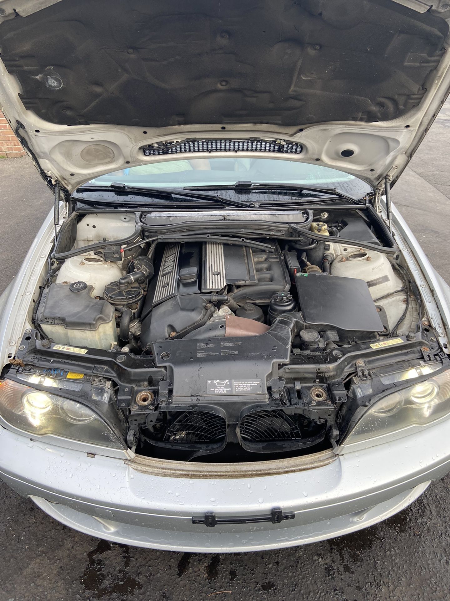 2004 BMW 325Ci