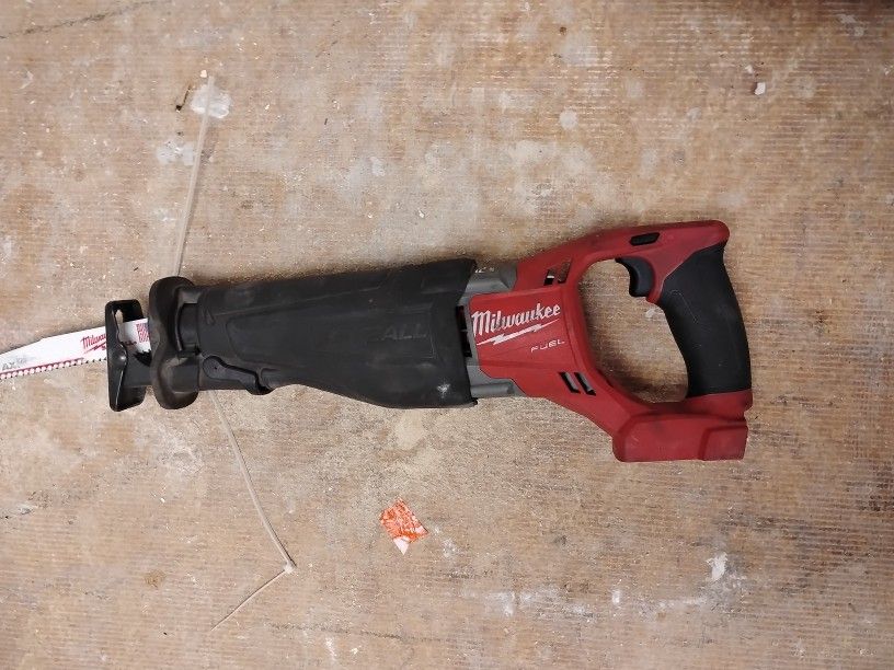 Milwaukee 18 Volt Tools Forge Battery