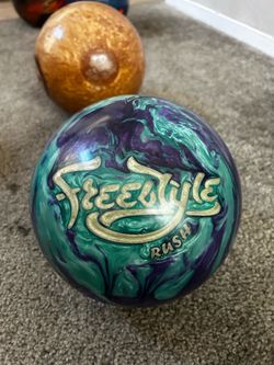Bowling ball 14Ib