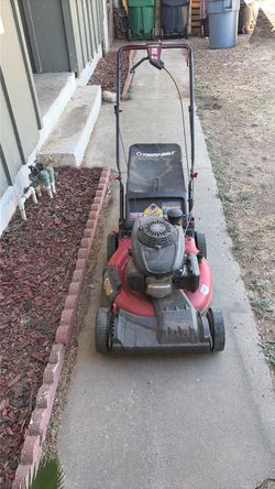 Gas lawnmower