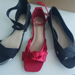 Bundle of 3 Pairs Of Shoes Size 7.5-8.5