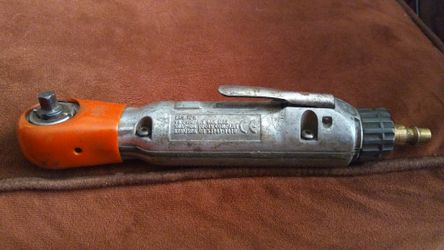 Snap on impact wrentch