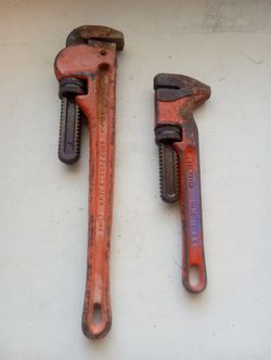 Ridgid And Husky Pipe Wrenches