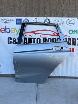 HONDA FIT ( 2015 2016 2017 2018 2019 2020 ) Rear door shell left driver side LH original