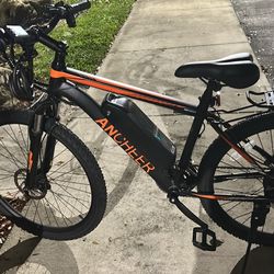 ANCHEER Electric Mountain Bike, great condition, rides perfect. 22 top speed