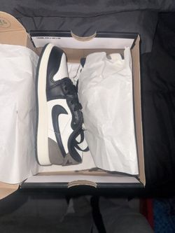 Jordan 1 Low Mocha ( P S)