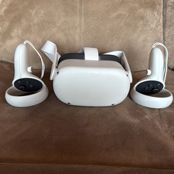 Meta Quest 2/Oculus quest 2, near new condition
