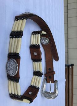 Tony Lama genuine leather & bone belt size 30 New