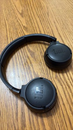 Jbl headphones