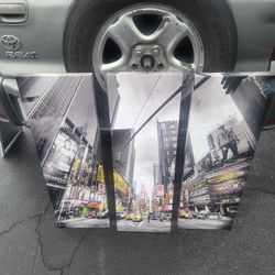 Picture Canvas.       Hablo Español 