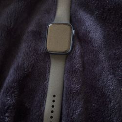 Apple Watch Series 7 44mm