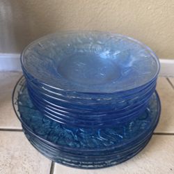 Vintage Blue KIG Indonesia Glass 16-Piece Set – Service for 8 (Plates & Bowls)
