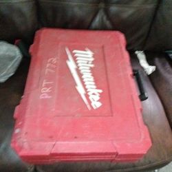 Milwaukee Force Logic Knockout Kit