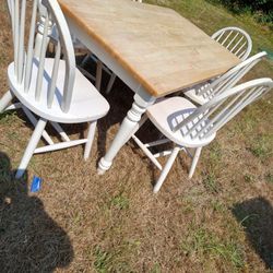 Table & Chairs Set 