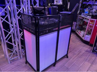 DJ booth foldable black and white cloth included