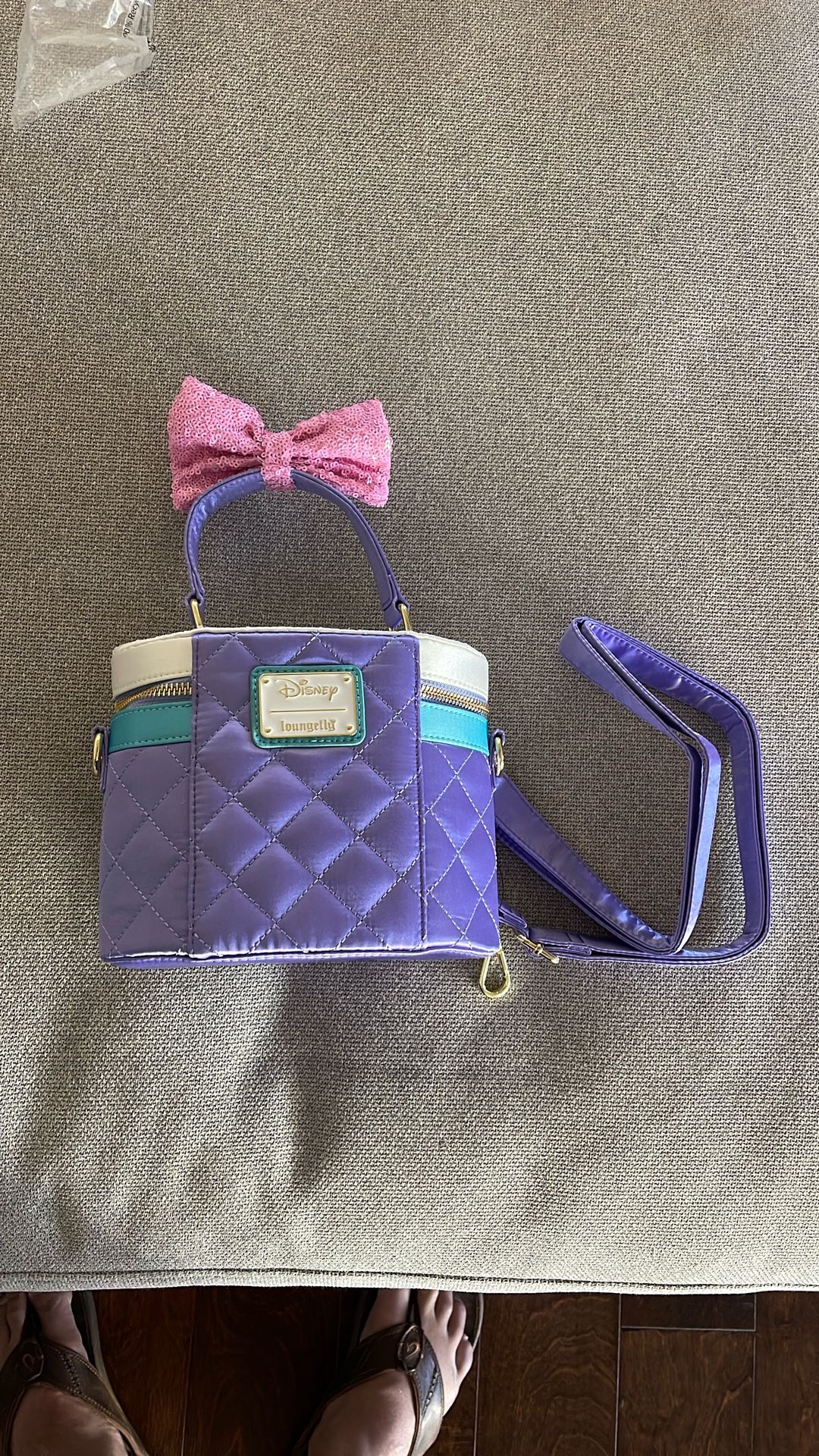 Disney Daisy Duck Crossbody Bag NEW