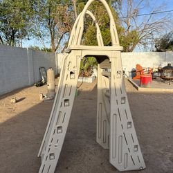 Above Ground Pool Safety Ladder