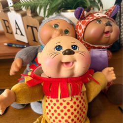 Cabbage patch dolls