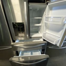 Whirlpool Refrigerator
