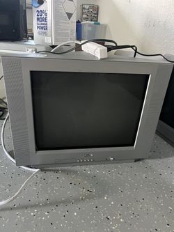 20” Sanyo Crt