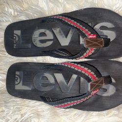 Levi’s Men Sandal Size 12