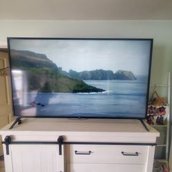 LG 70 Inch Smart TV $400