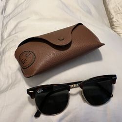 Ray-Ban Clubmaster Classics