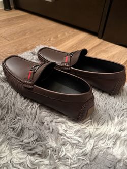 GUESS Men’s Brown Driving Loafers Size 7.5 – Brand New