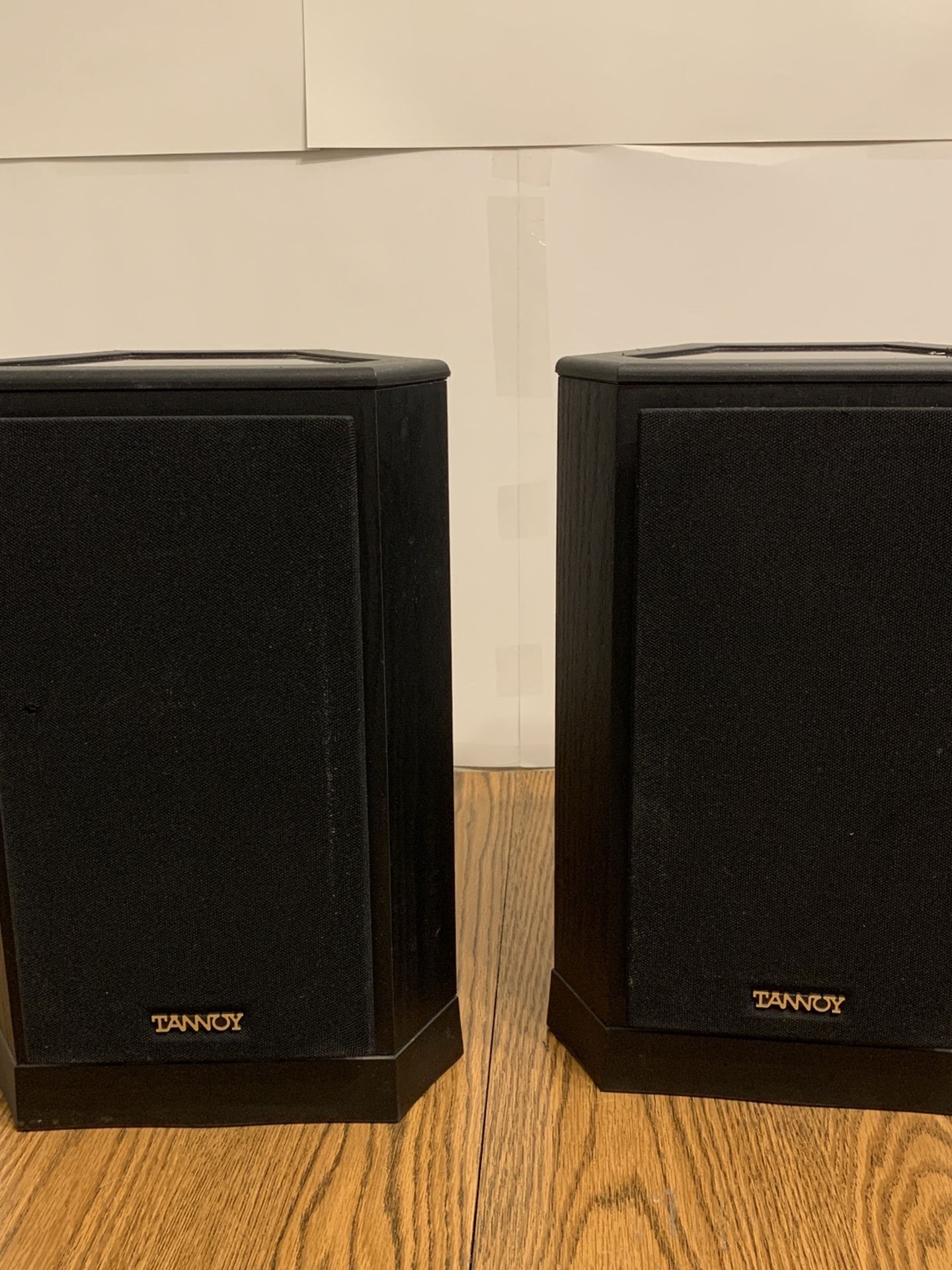 Tannoy 605 Speakers