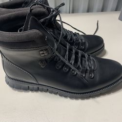  Cole Haan, Men’s Waterproof Hiking Boots. Size 10