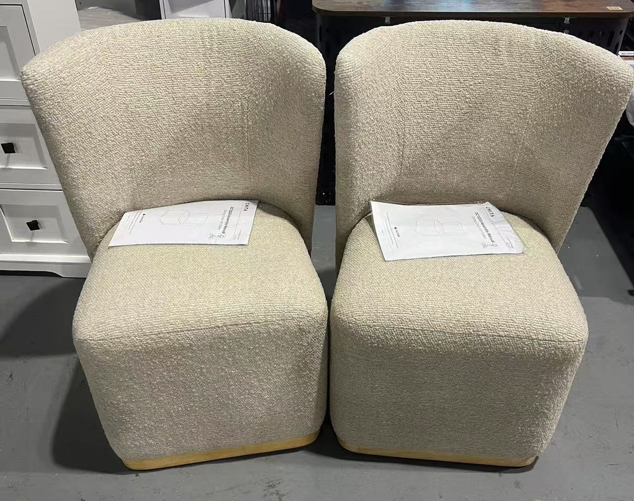 🥨2Pcs CHITA Upholstered Rolling Dining Chair on Casters, FSC Certified Modern Fabric Dining Chair with Casters, Boucle Dining Chairs for Reading Room