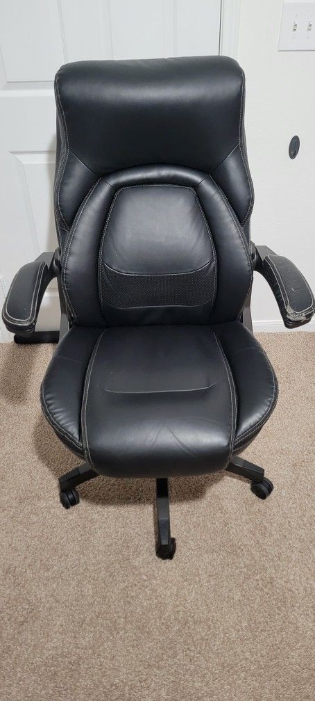 La Z Boy Office Chair