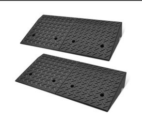 6.3" Rise Rubber Driveway Threshold Curb Ramps 2Pc