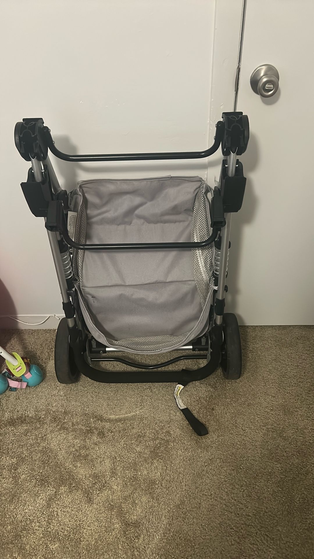 Baby Girl Stroller/Bassinet - Toddler 