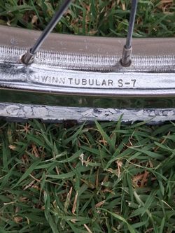 Bicycle   schwinn 75. Fair lady