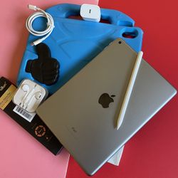 Apple IPad 6th Generation (9.7” Retina / Touch ID) 32GB with kids protective case, Pen & Accessories 