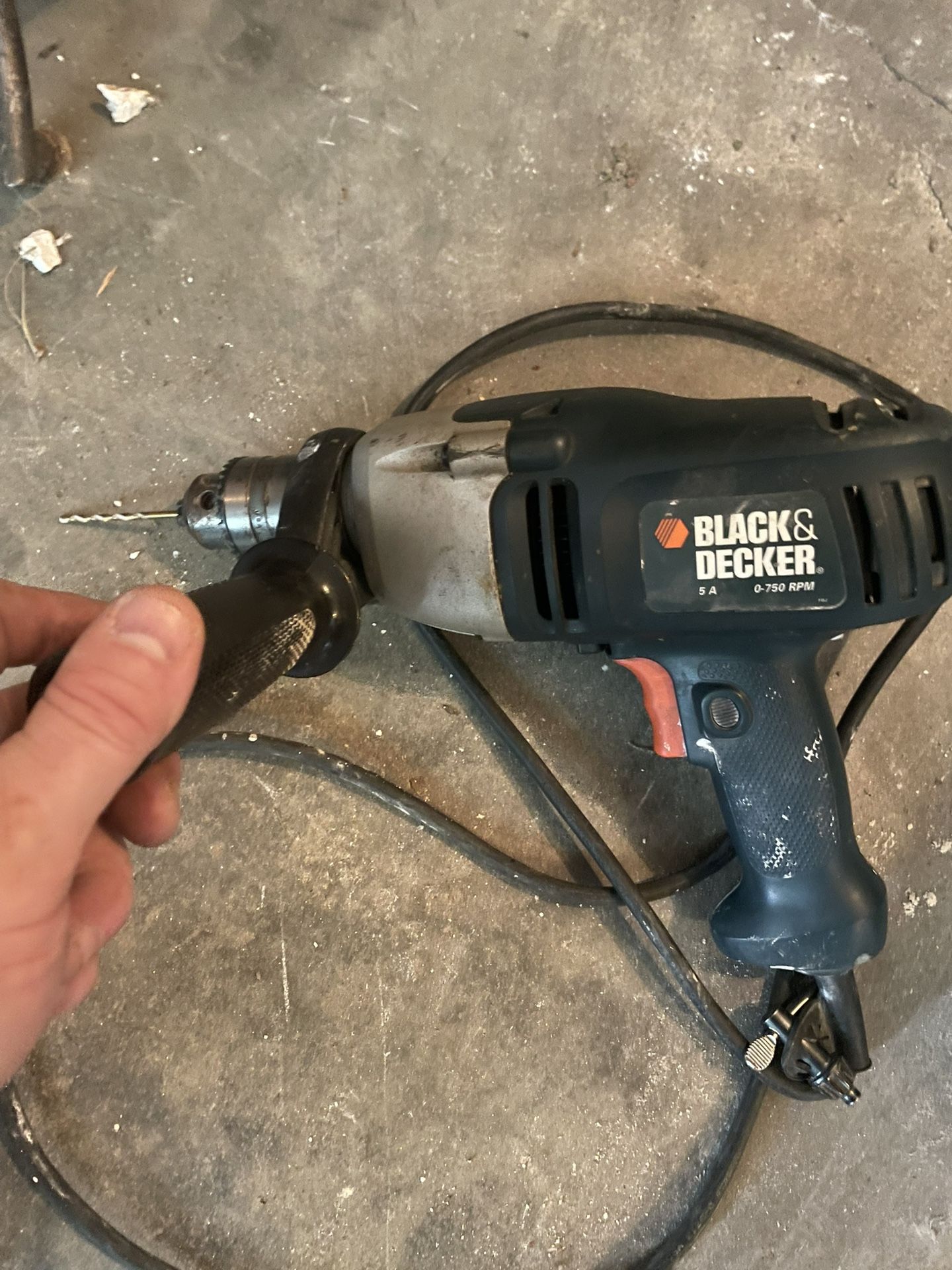 Black & Decker Drill With Chuck Key