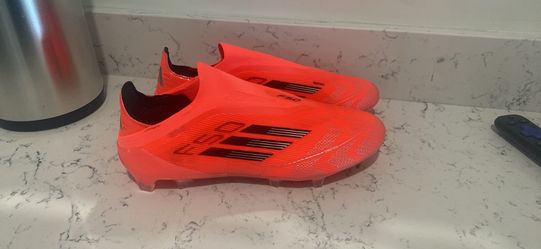Adidas F50 Size 9.5