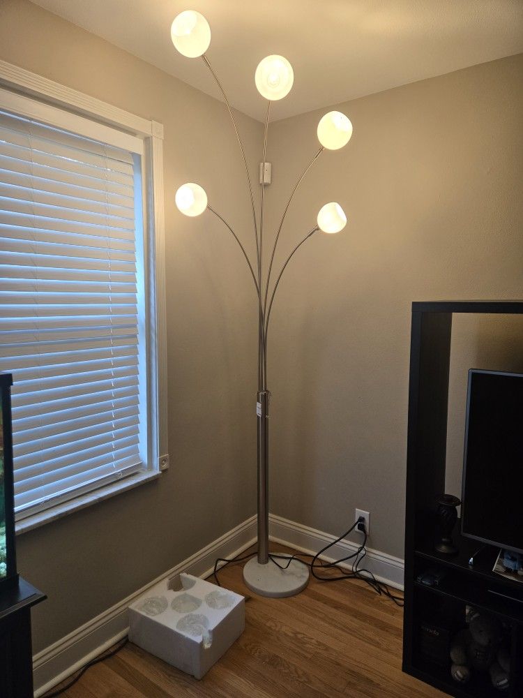 Arc Floor Lamp