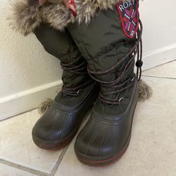Women Snow Boots Size 6 
