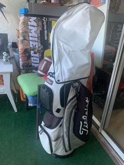 TITLEIST GOLF BAG CART 15