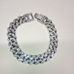 Brand New 8 Inch Bracelet 