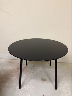 Dining table set