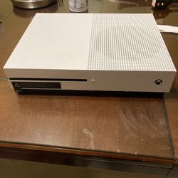 Xbox One S 