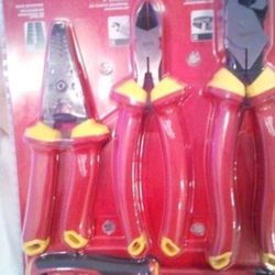 Milwaukee 1000v Insulated Electrical Tool Set