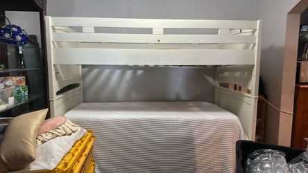 Twin Bunk beds brand new !
